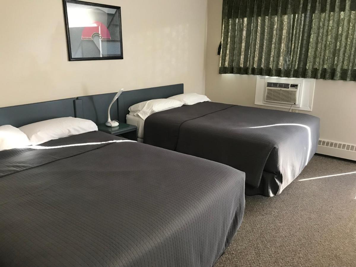 Plains Motor Inn Stettler Eksteriør billede