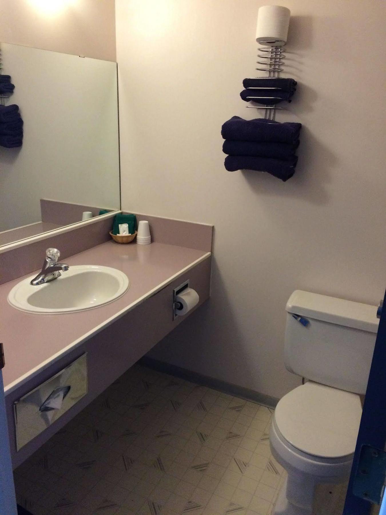 Plains Motor Inn Stettler Eksteriør billede